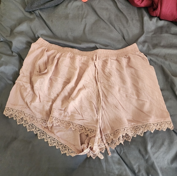 (Unused)Lace Shorts - Picture 3 of 3